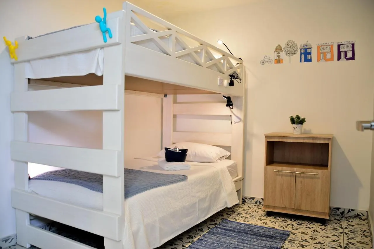 Mad Nomad Hostel Bogota