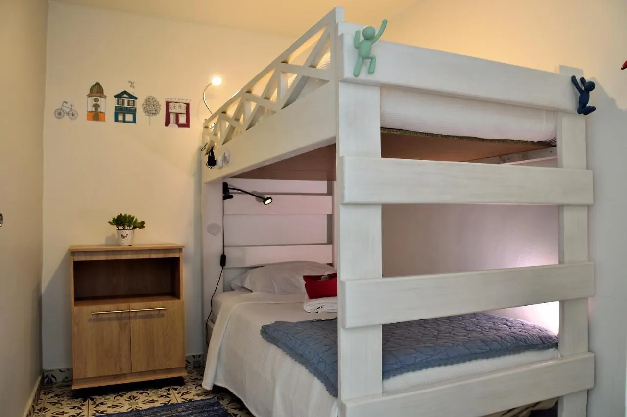 Mad Nomad Hostel Bogota Colombia