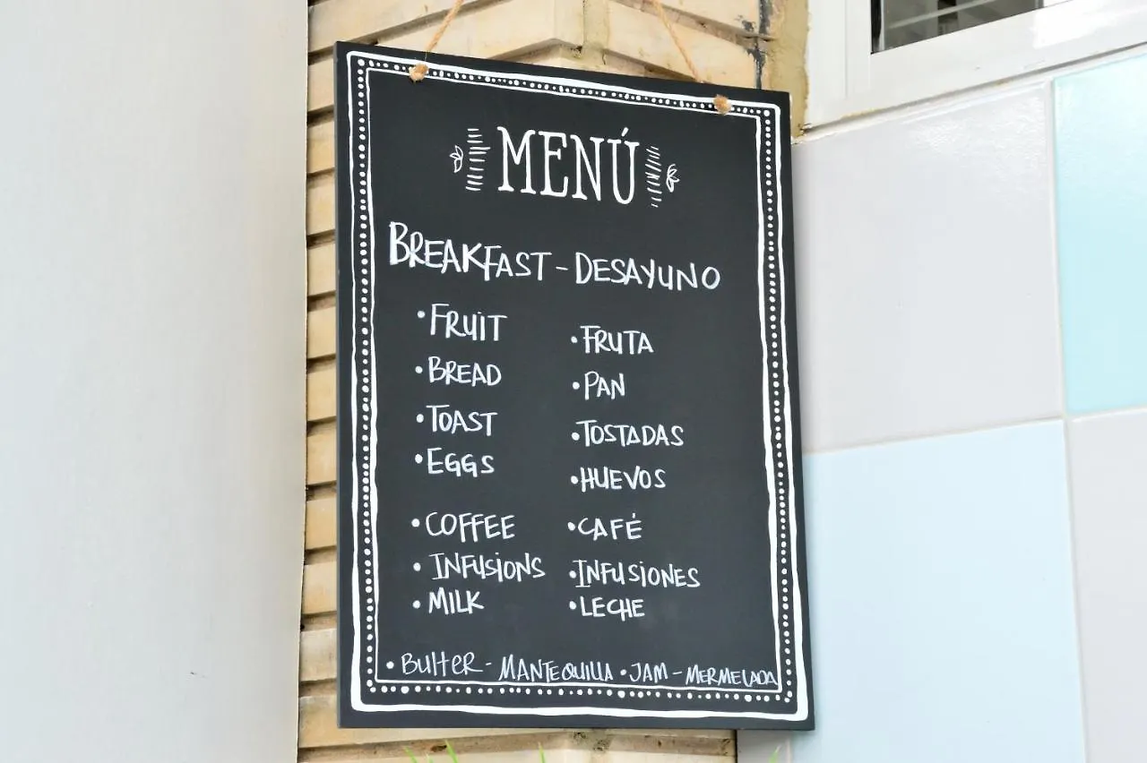Mad Nomad Hostel Bogota