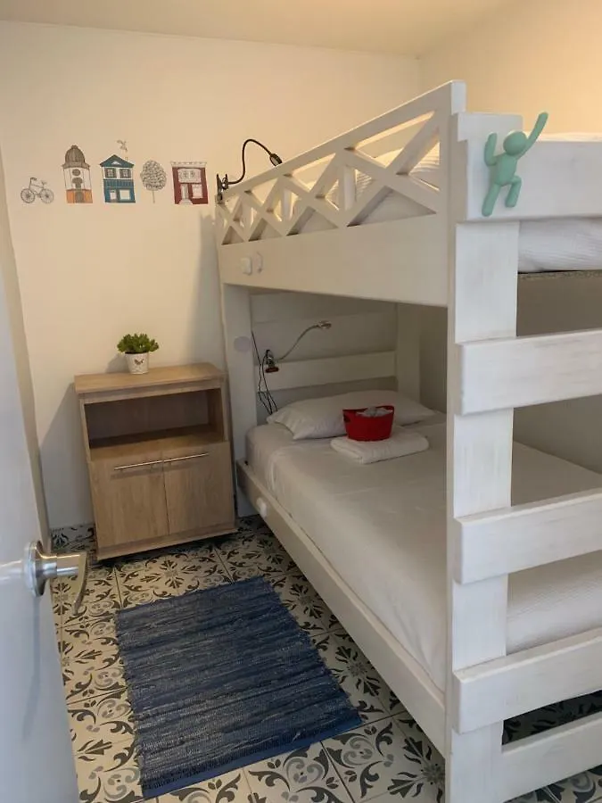 Mad Nomad Hostel Bogota 0*,  Colombia