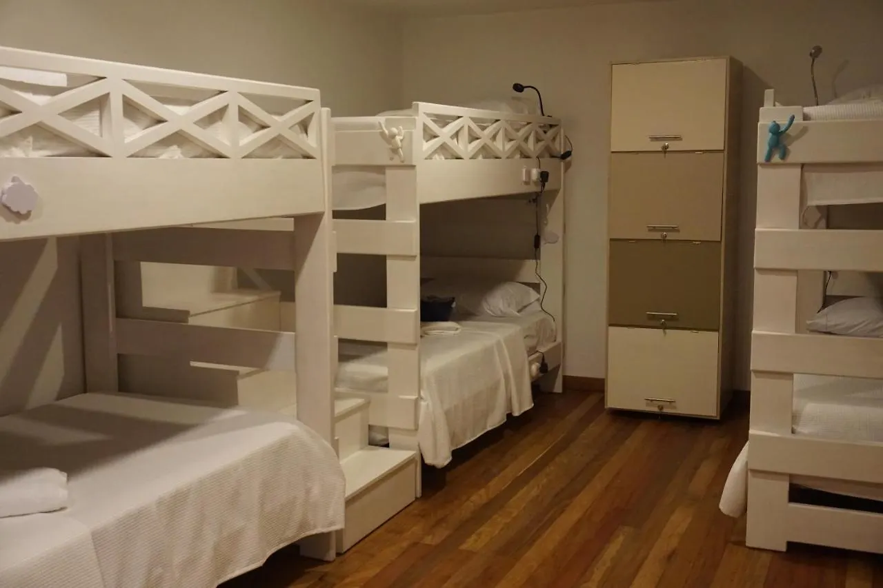 Mad Nomad Hostel Bogota